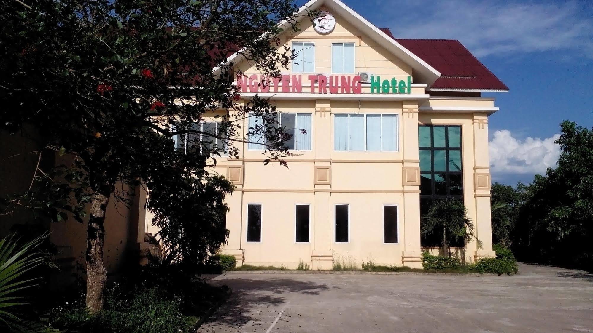 Nguyen Trung Hotel ด่งเฮ้ย ภายนอก รูปภาพ